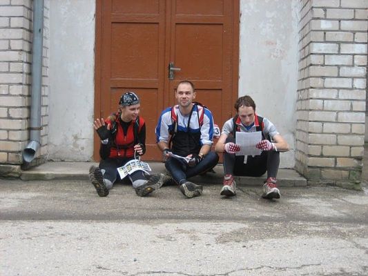 gandrs-piedzivojumu-komanda-starte-lar-2010-sacensibas-un-ienem-3vietu-4