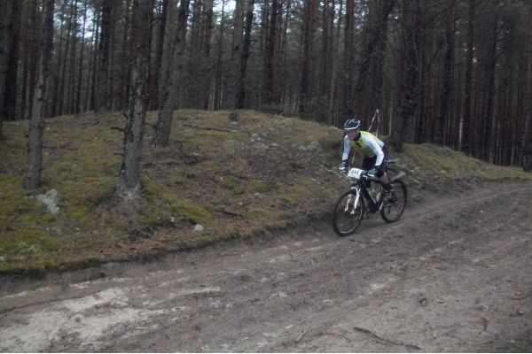 gandrs-merida-velo-komanda-ar-panakumiem-uzsak-velo-sezonu-2