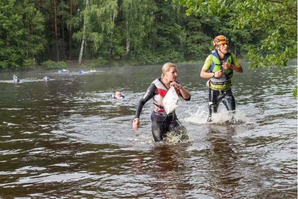 piedzivojumu-sporta-komanda-gandrs-poligrafija-izcina-1vietu-xrace-4posma-riga