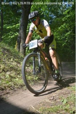 gandrs-merida-komanda-aizvada-seb-mtb-maratona-4-posmu-sigulda-6