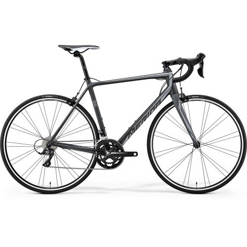 Road bike Scultura 200