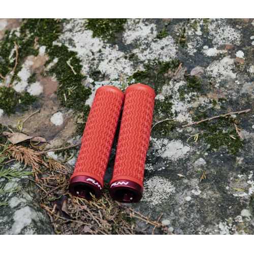 Stūres rokturi Holeshot Grips