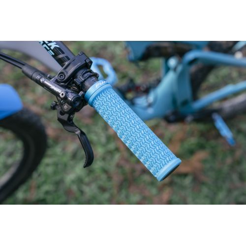 Stūres rokturi Holeshot Grips
