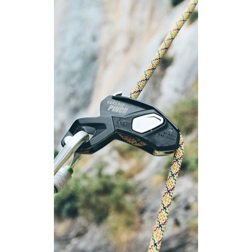 Descender Pinch