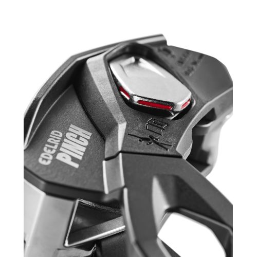 Descender Pinch
