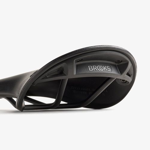 Saddle Cambium C17 Carved All weather